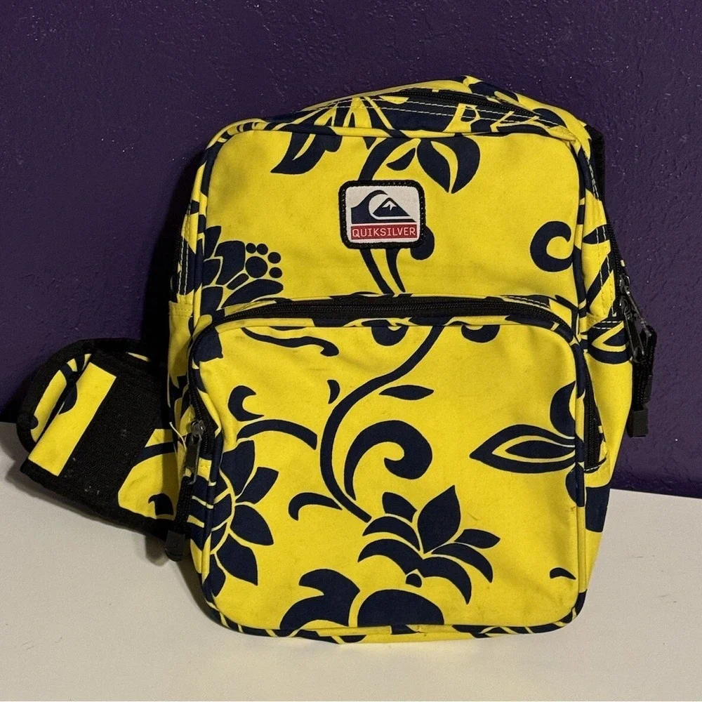 Vintage 90s Quiksilver Sling Backpack Oakley Y2K JNCO Olivia Rodrigo Rare